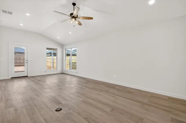Photo 5 — 2421 Aberdeen Avenue, Wolfforth, TX 79382