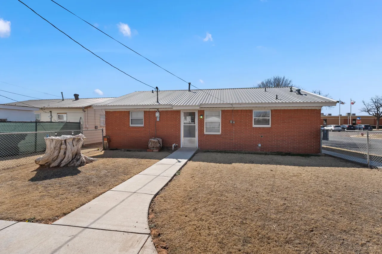 Photo 18 — 420 7th Street, Wolfforth, TX 79382