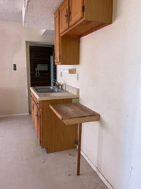 Photo 11 — 2512 40th Street, Lubbock, TX 79413