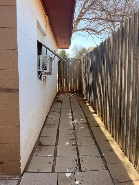 Photo 15 — 2512 40th Street, Lubbock, TX 79413