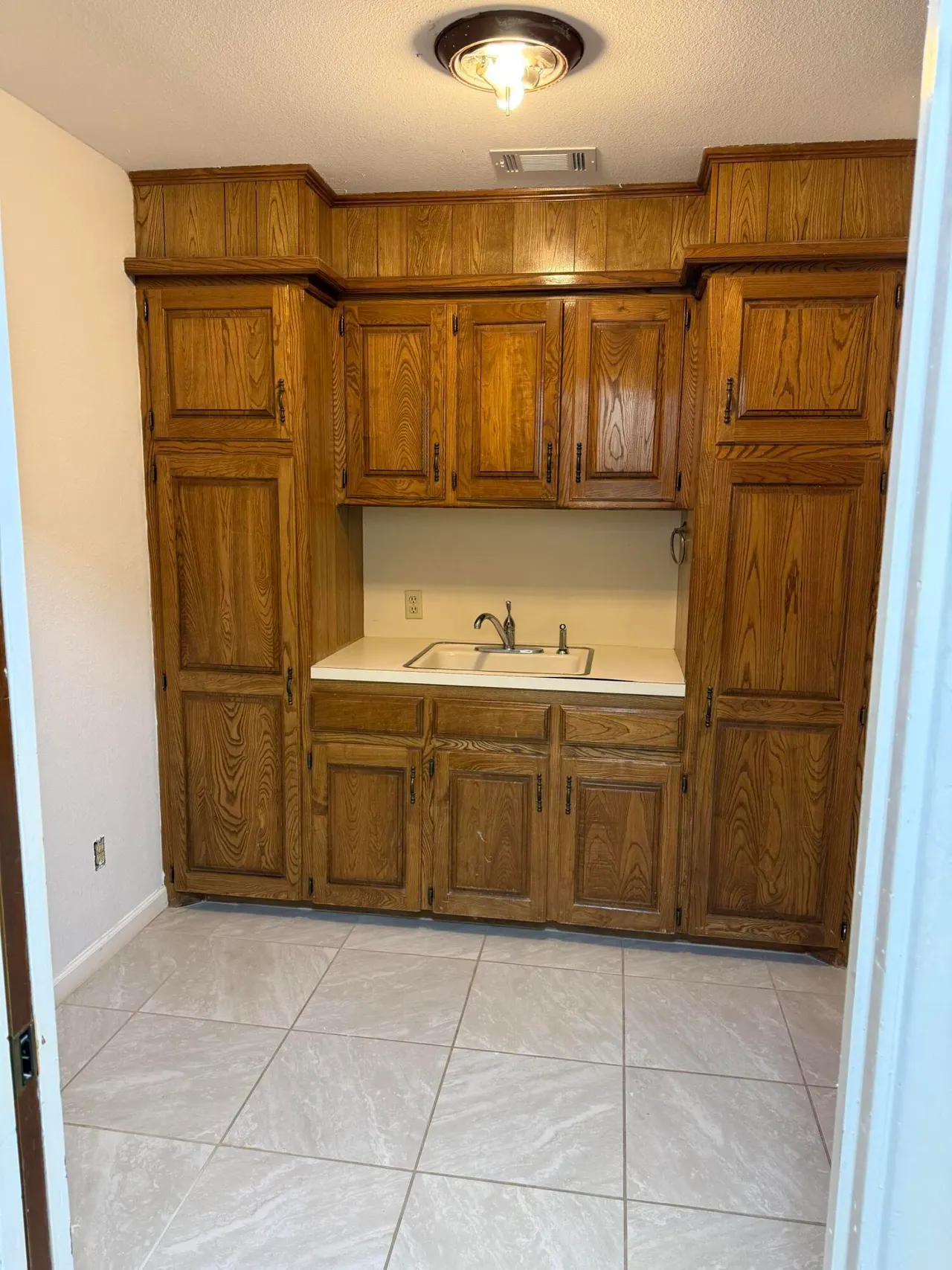 Photo 14 — 1718 E Broadway Street, Brownfield, TX 79316