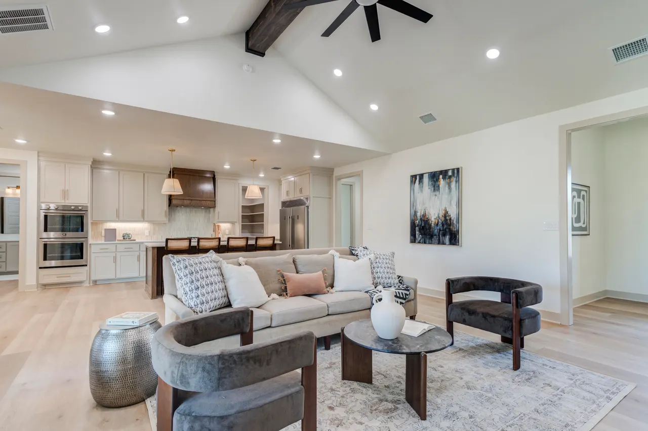 Photo 17 — 612 N 9th Street, Wolfforth, TX 79382