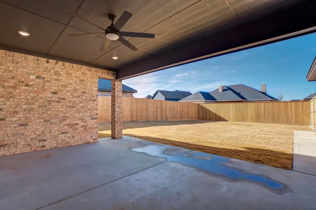 Photo 5 — 612 N 9th Street, Wolfforth, TX 79382