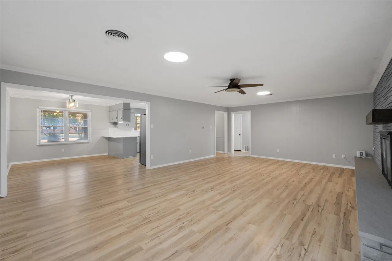 Photo 15 — 3433 60th Street, Lubbock, TX 79413