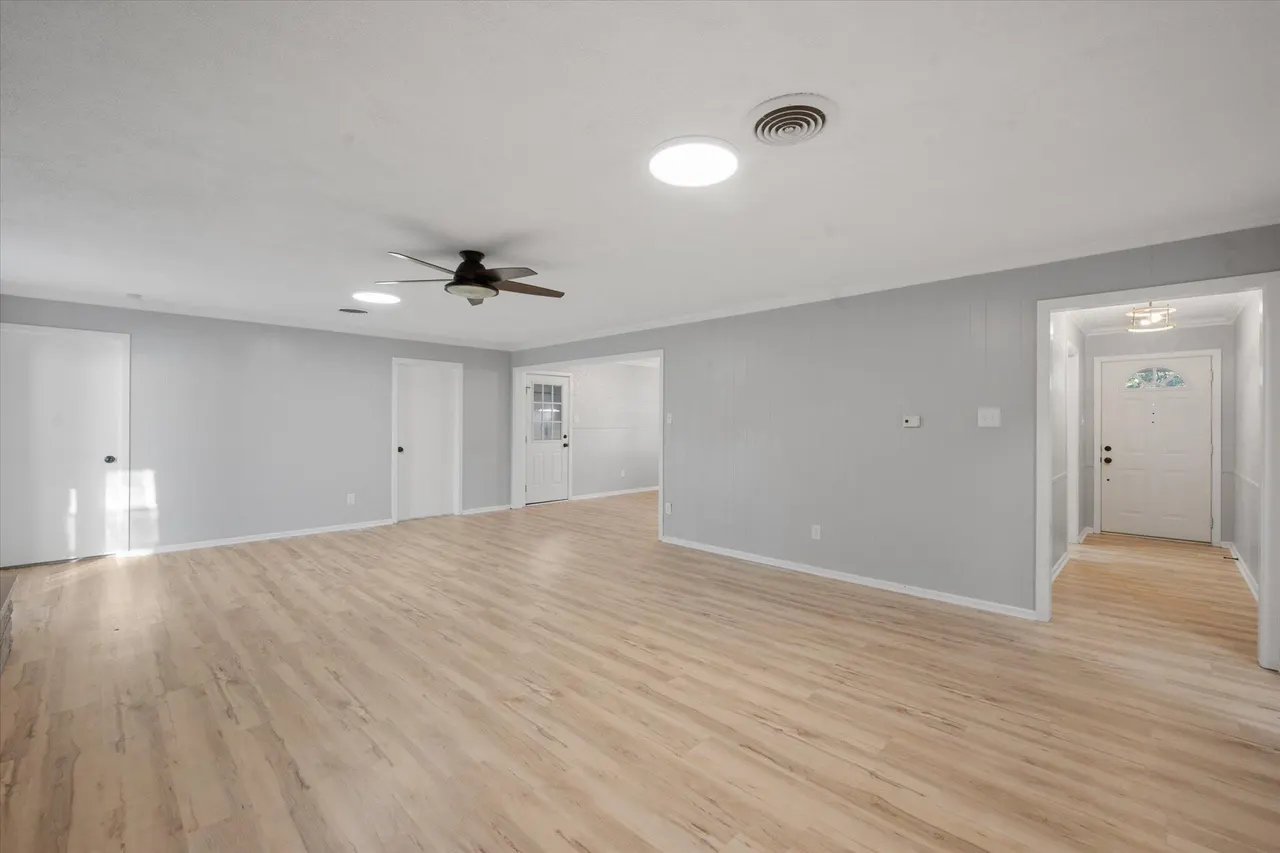 Photo 16 — 3433 60th Street, Lubbock, TX 79413