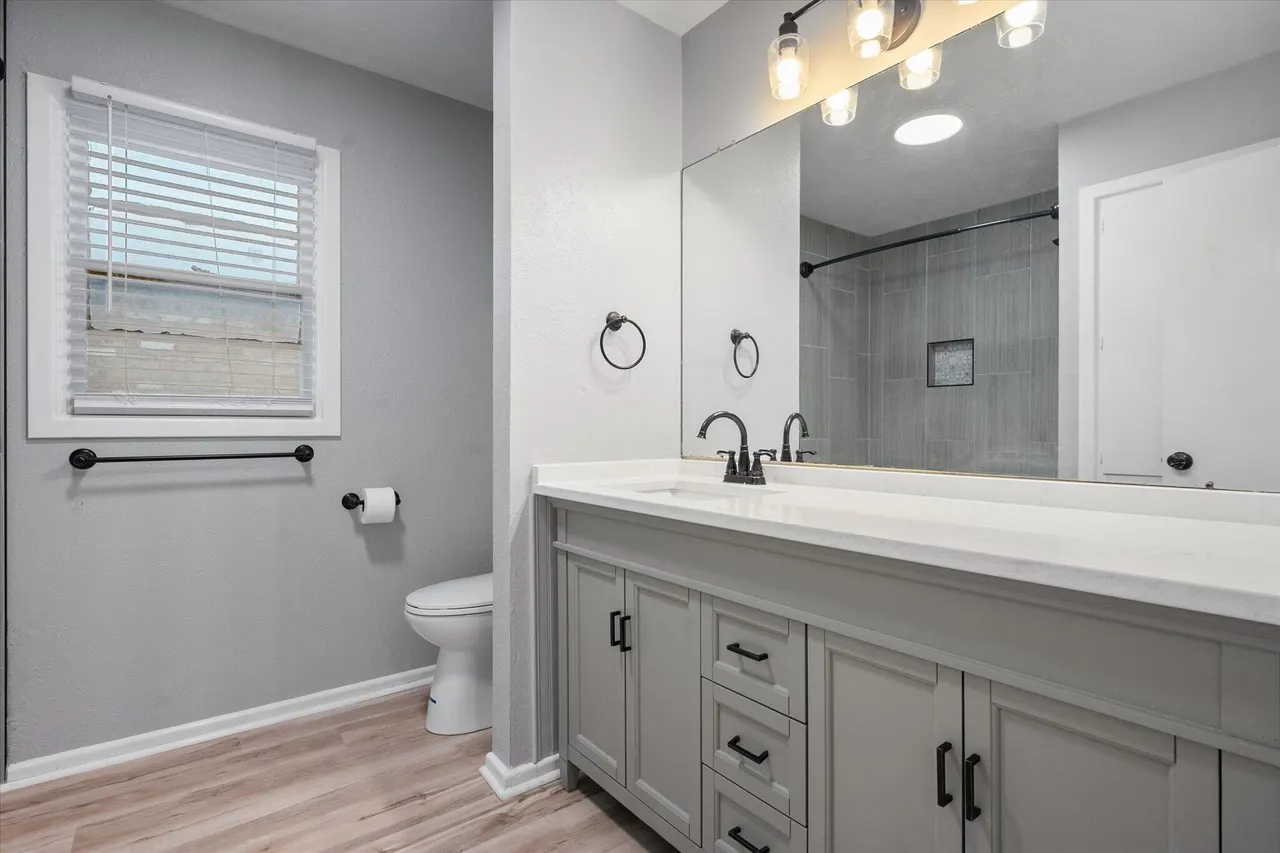 Photo 18 — 3433 60th Street, Lubbock, TX 79413