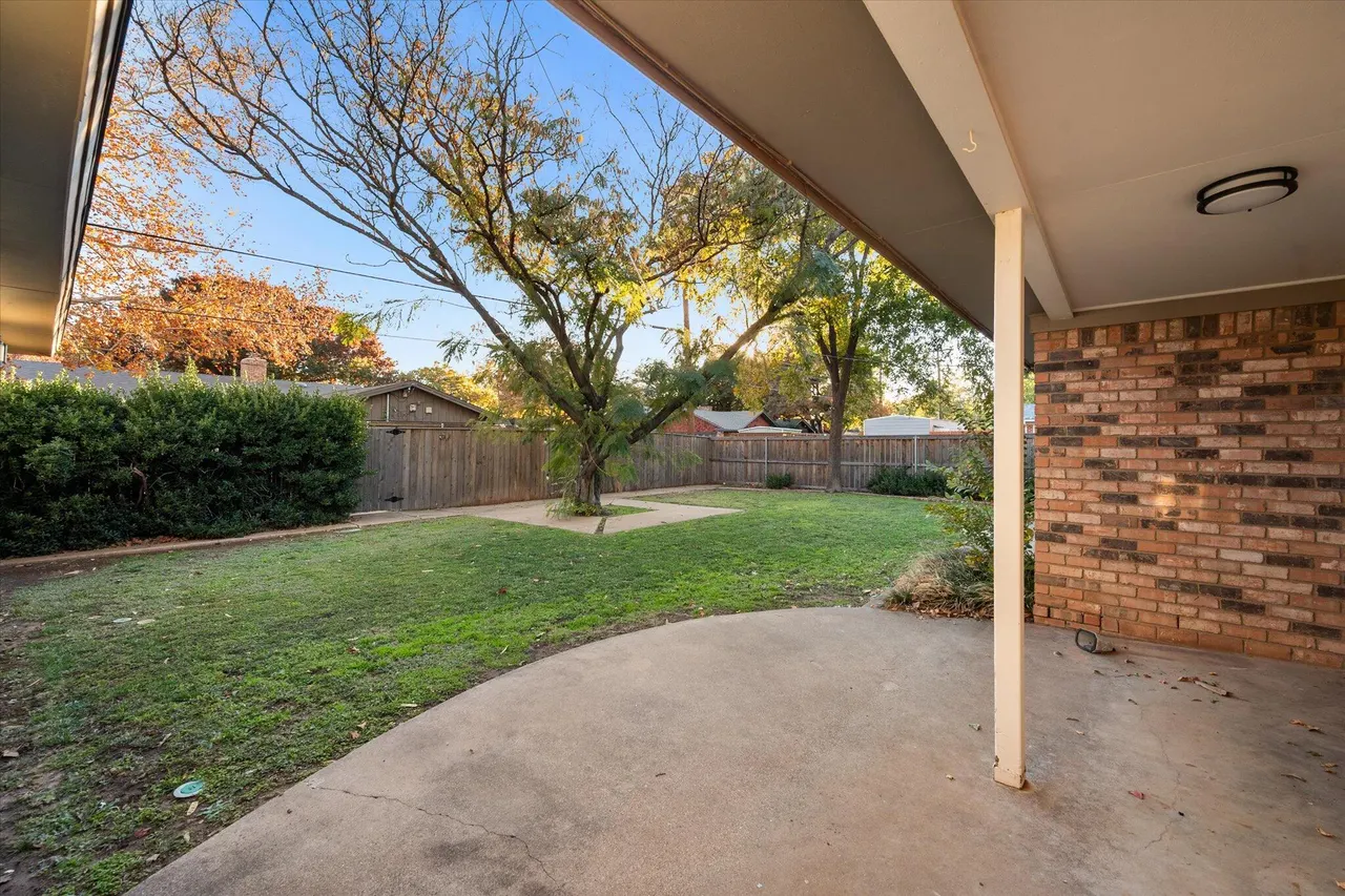 Photo 33 — 3433 60th Street, Lubbock, TX 79413