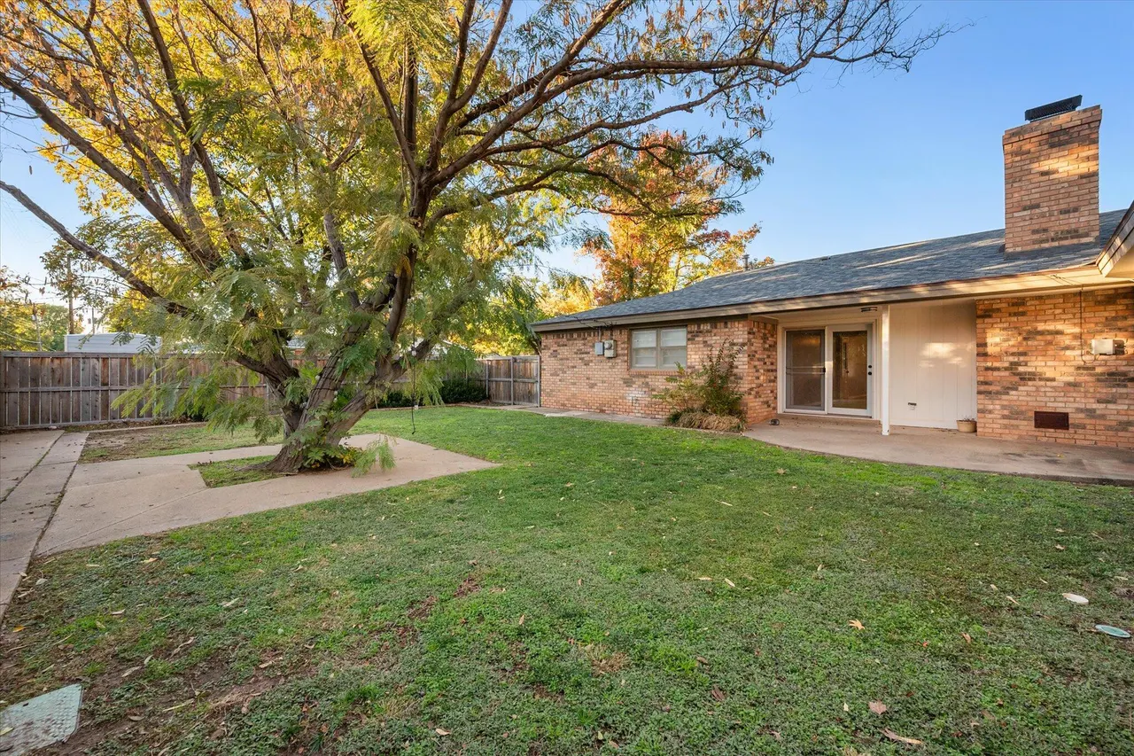 Photo 34 — 3433 60th Street, Lubbock, TX 79413