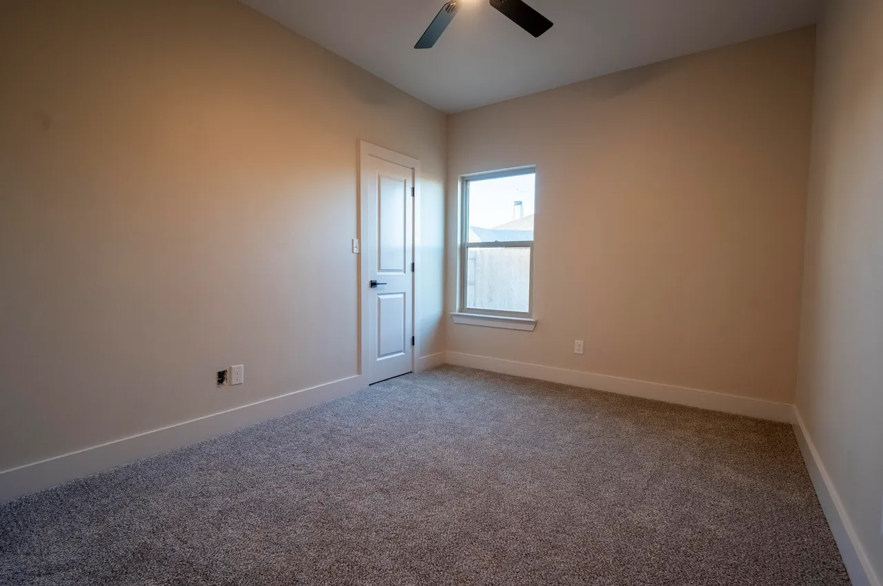 Photo 15 — 6902 16th Street, Lubbock, TX 79416