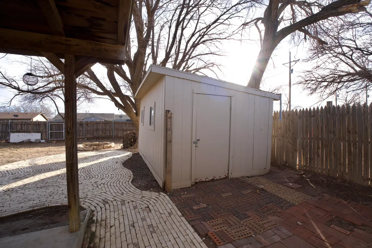 Photo 13 — 3707 32nd Street, Lubbock, TX 79410