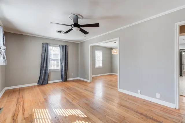 Photo 5 — 2516 29th Street, Lubbock, TX 79410