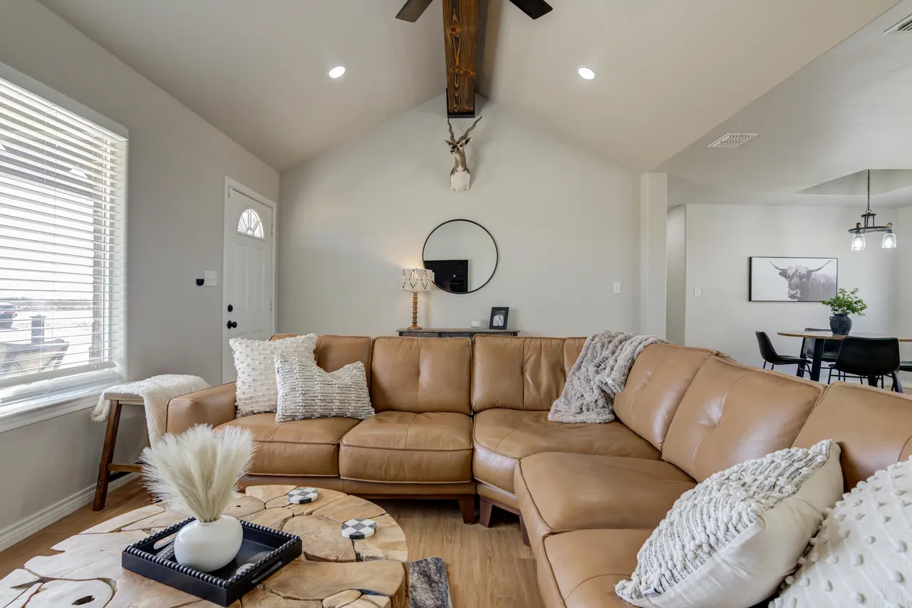 Photo 10 — 7419 E County Road 6000, Idalou, TX 79329