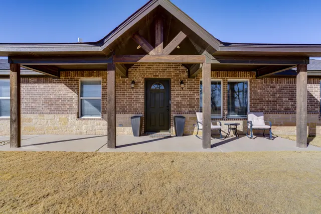 Photo 3 — 7419 E County Road 6000, Idalou, TX 79329