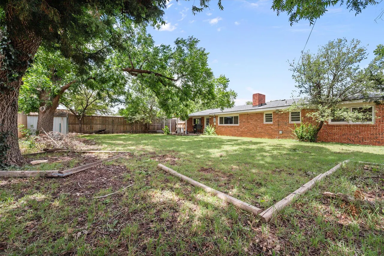 Photo 24 — 2713 59th Street, Lubbock, TX 79413