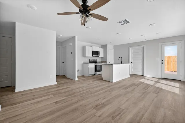 Photo 4 — 2306 Corpus Avenue, Wolfforth, TX 79382