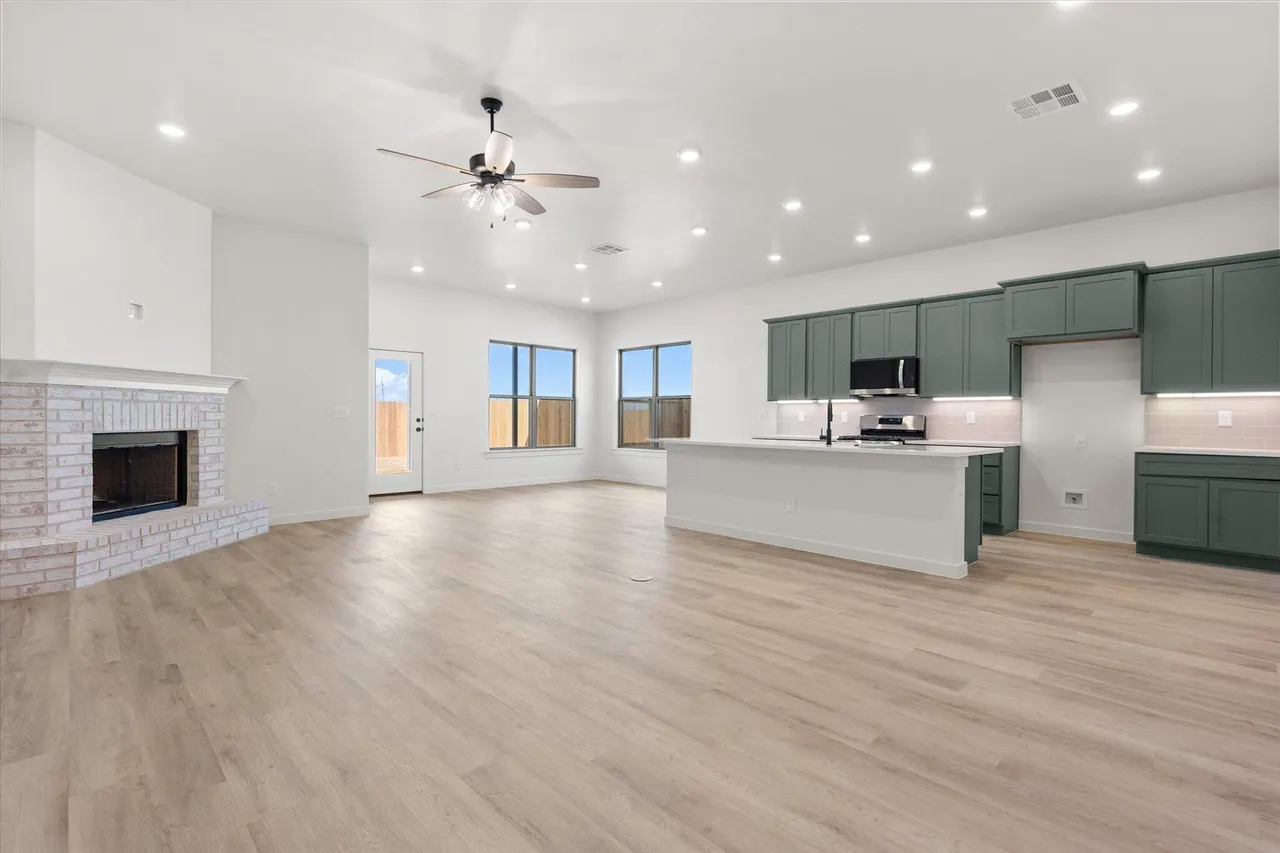 Photo 10 — 1316 Saratoga Avenue, Lubbock, TX 79416