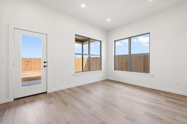 Photo 8 — 1316 Saratoga Avenue, Lubbock, TX 79416
