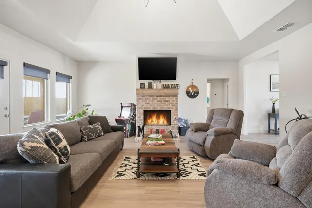 Photo 6 — 6915 51st Street, Lubbock, TX 79407