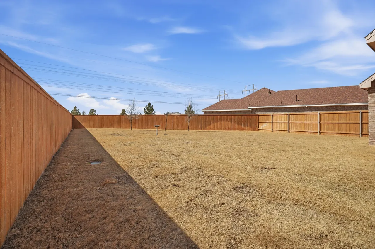Photo 38 — 6915 51st Street, Lubbock, TX 79407