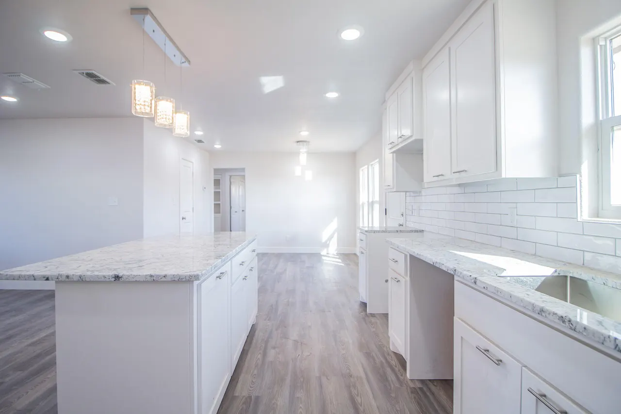 Photo 10 — 5115 48th Street, Lubbock, TX 79414