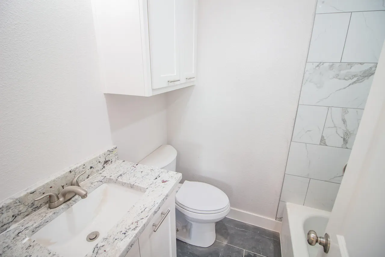 Photo 13 — 5115 48th Street, Lubbock, TX 79414
