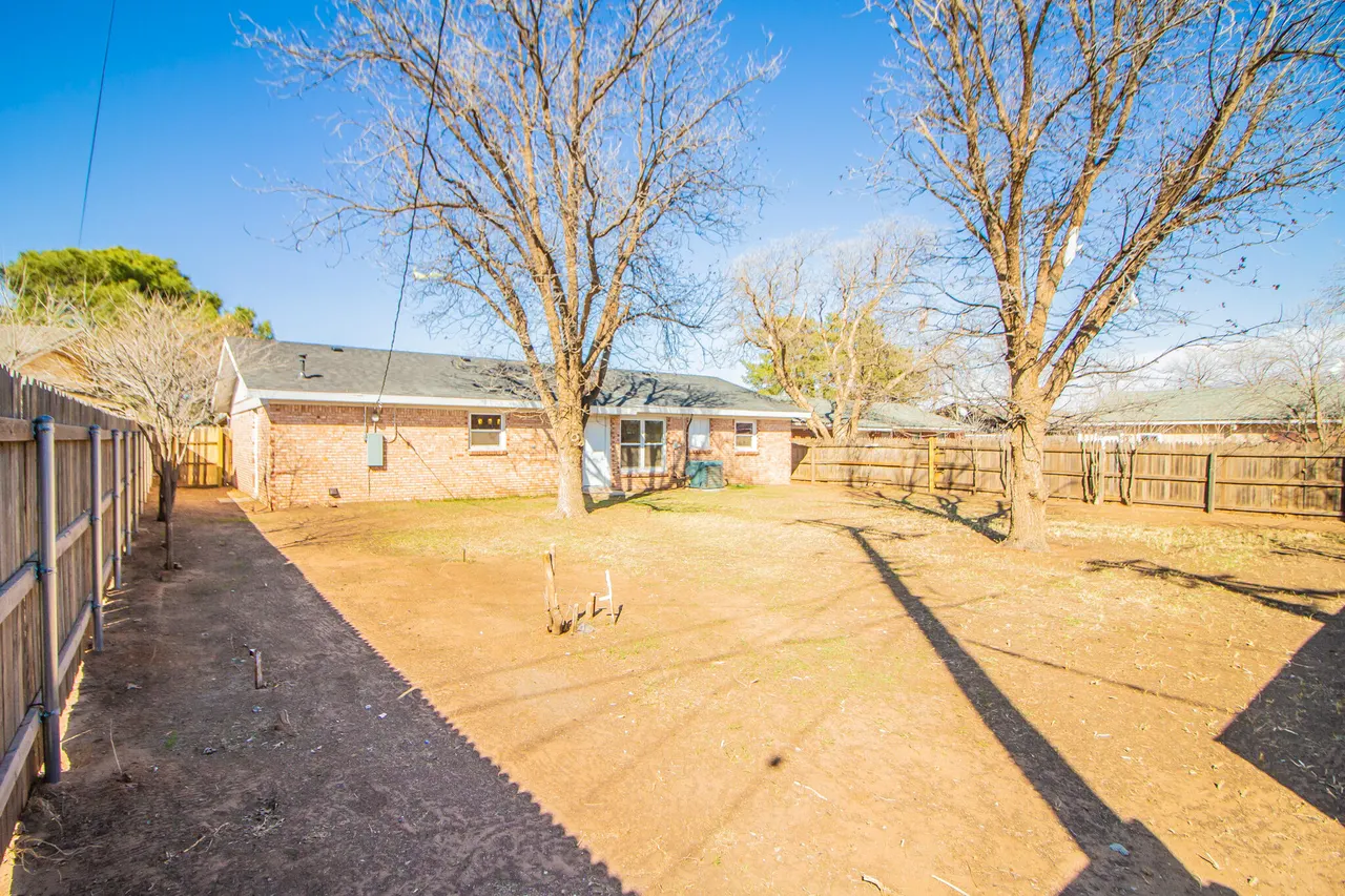 Photo 20 — 5115 48th Street, Lubbock, TX 79414