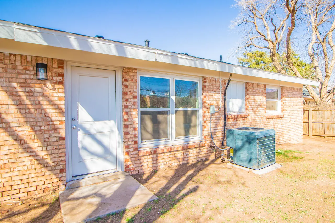 Photo 22 — 5115 48th Street, Lubbock, TX 79414