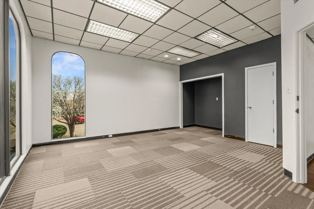 Photo 16 — 1919 Broadway Street, Lubbock, TX 79401