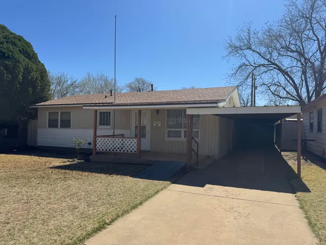 Photo 2 — 5009 35th Street, Lubbock, TX 79414
