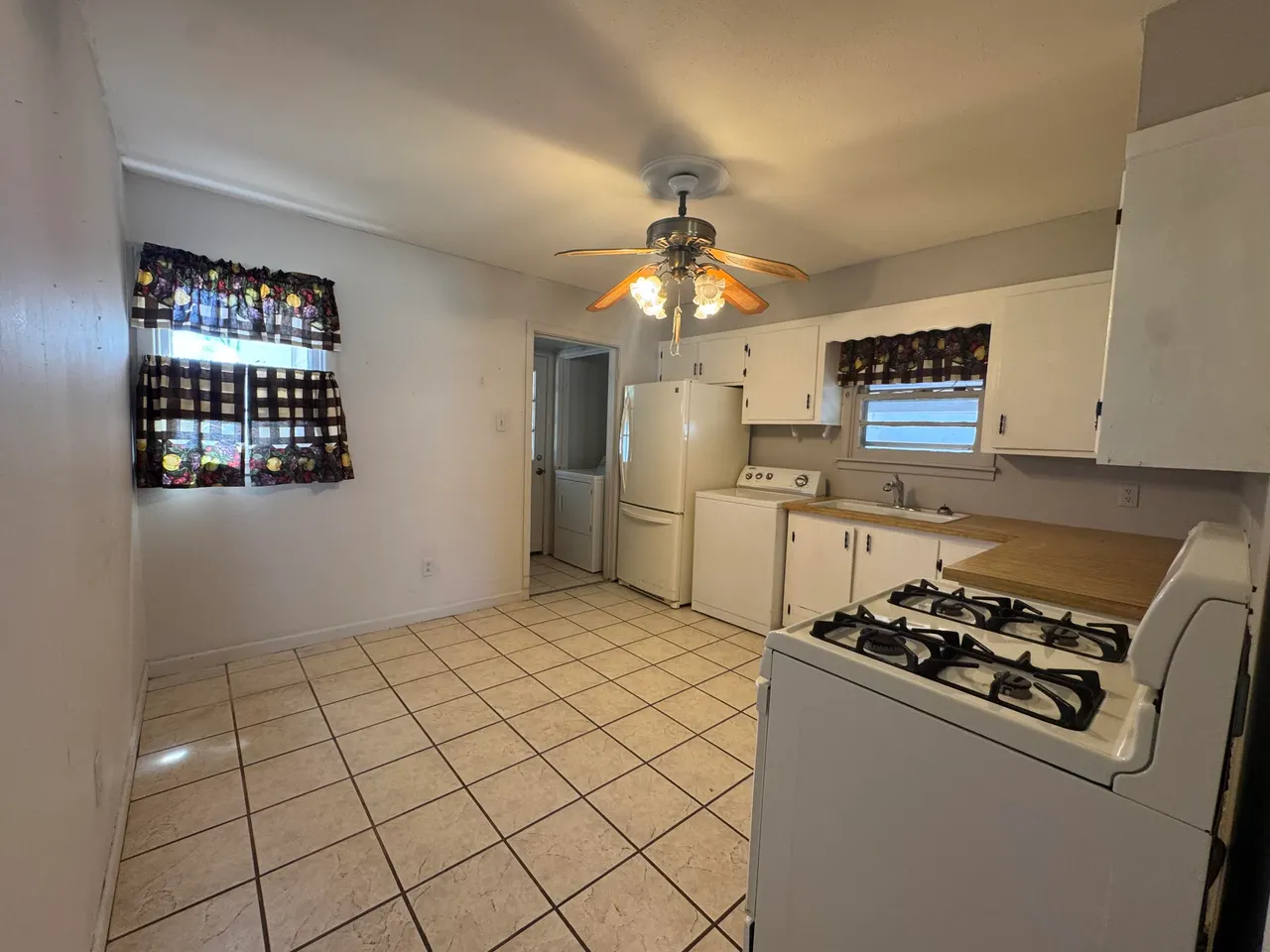 Photo 6 — 5009 35th Street, Lubbock, TX 79414