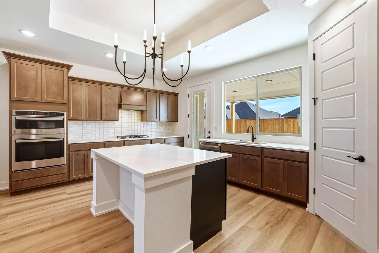 Photo 9 — 4419 Ridgely Avenue, Lubbock, TX 79407