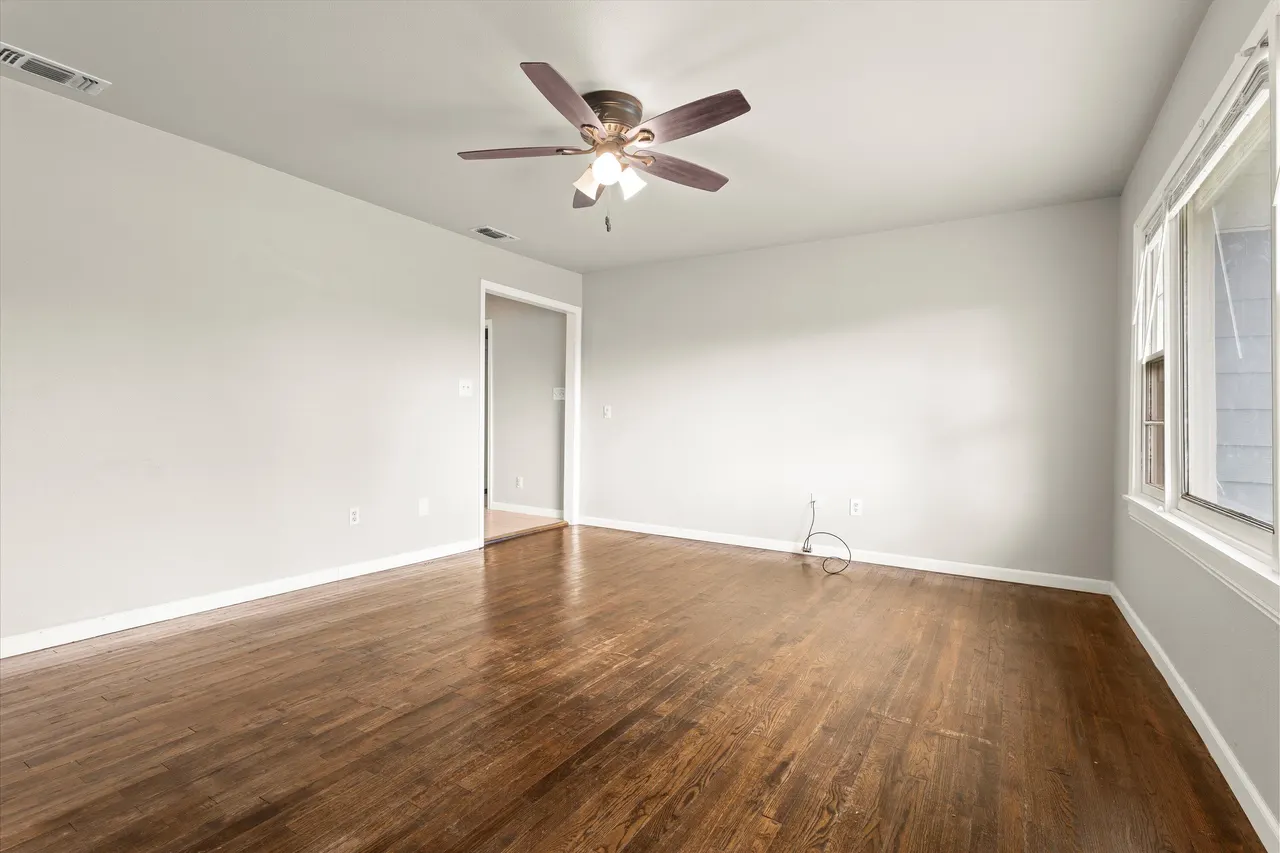 Photo 7 — 603 Locust Street, Idalou, TX 79329