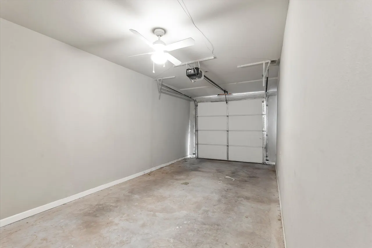 Photo 23 — 603 Locust Street, Idalou, TX 79329