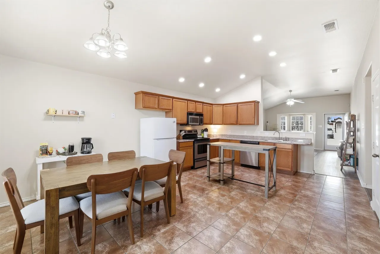 Photo 7 — 6801 36th Street, Lubbock, TX 79407