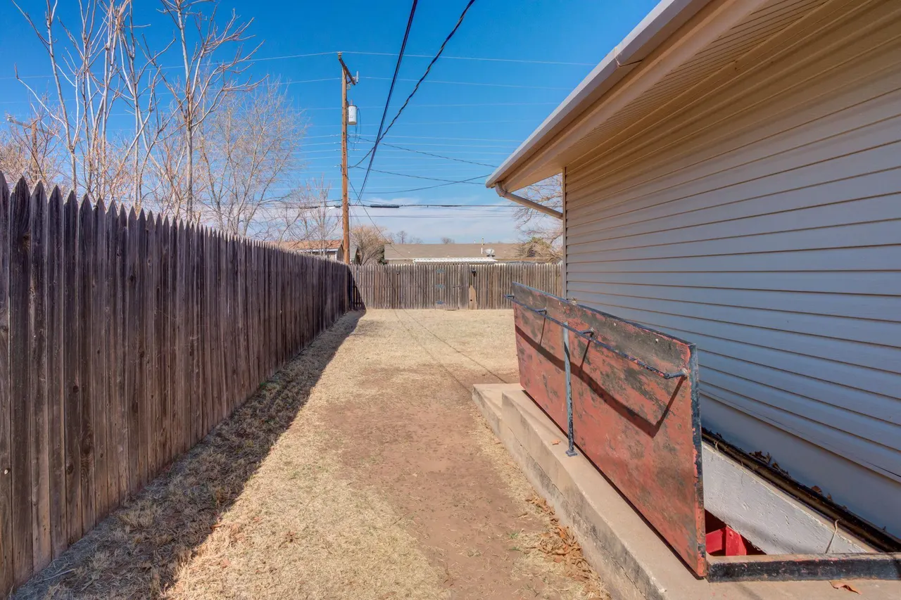 Photo 33 — 5206 42nd Street, Lubbock, TX 79414