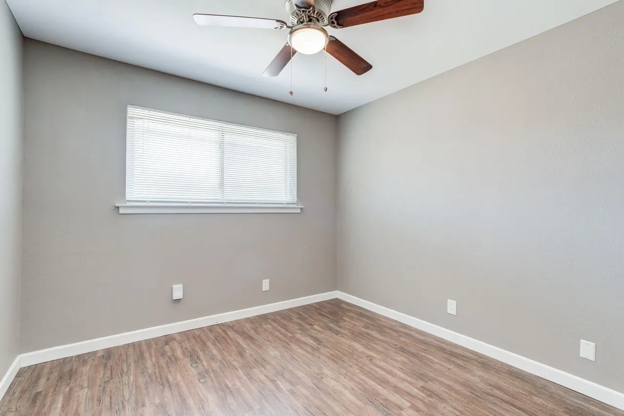Photo 21 — 5206 42nd Street, Lubbock, TX 79414