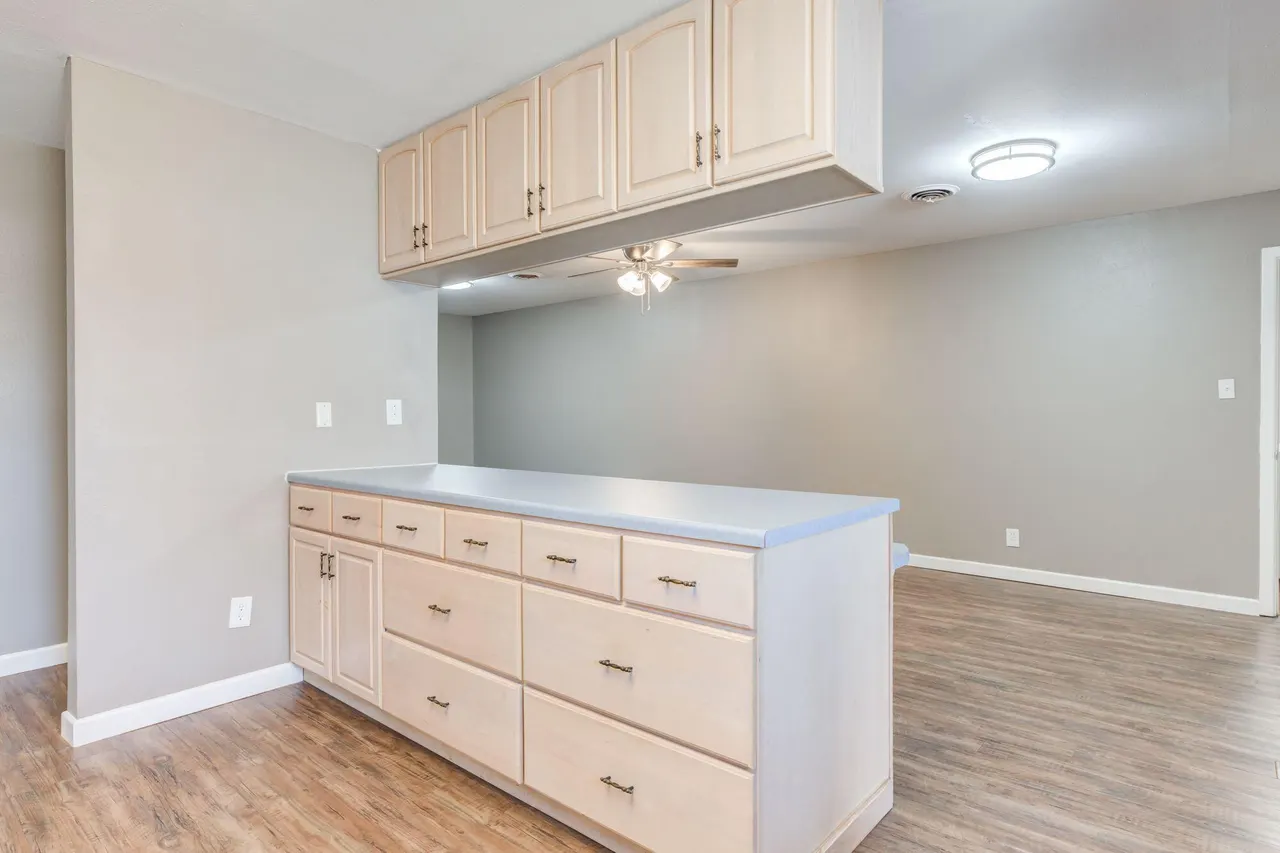 Photo 12 — 5206 42nd Street, Lubbock, TX 79414