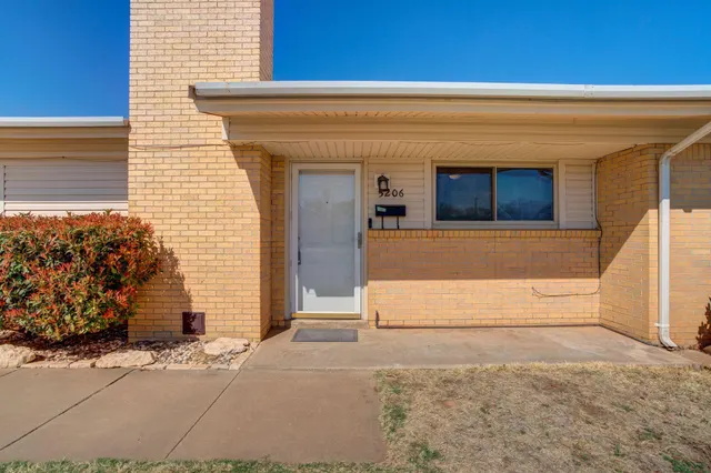 Photo 4 — 5206 42nd Street, Lubbock, TX 79414