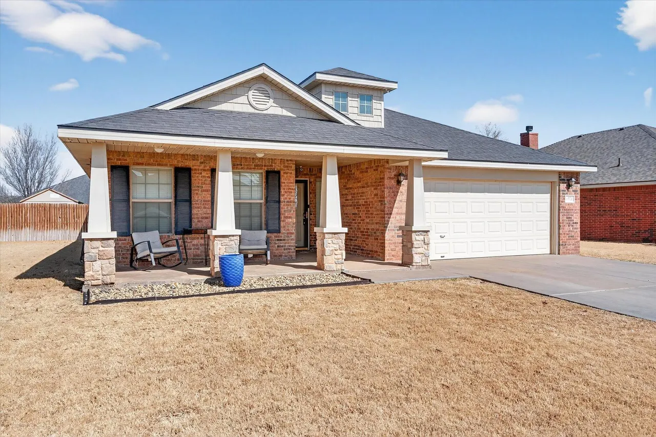 Photo 3 — 6920 35th Street, Lubbock, TX 79407