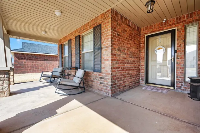 Photo 5 — 6920 35th Street, Lubbock, TX 79407