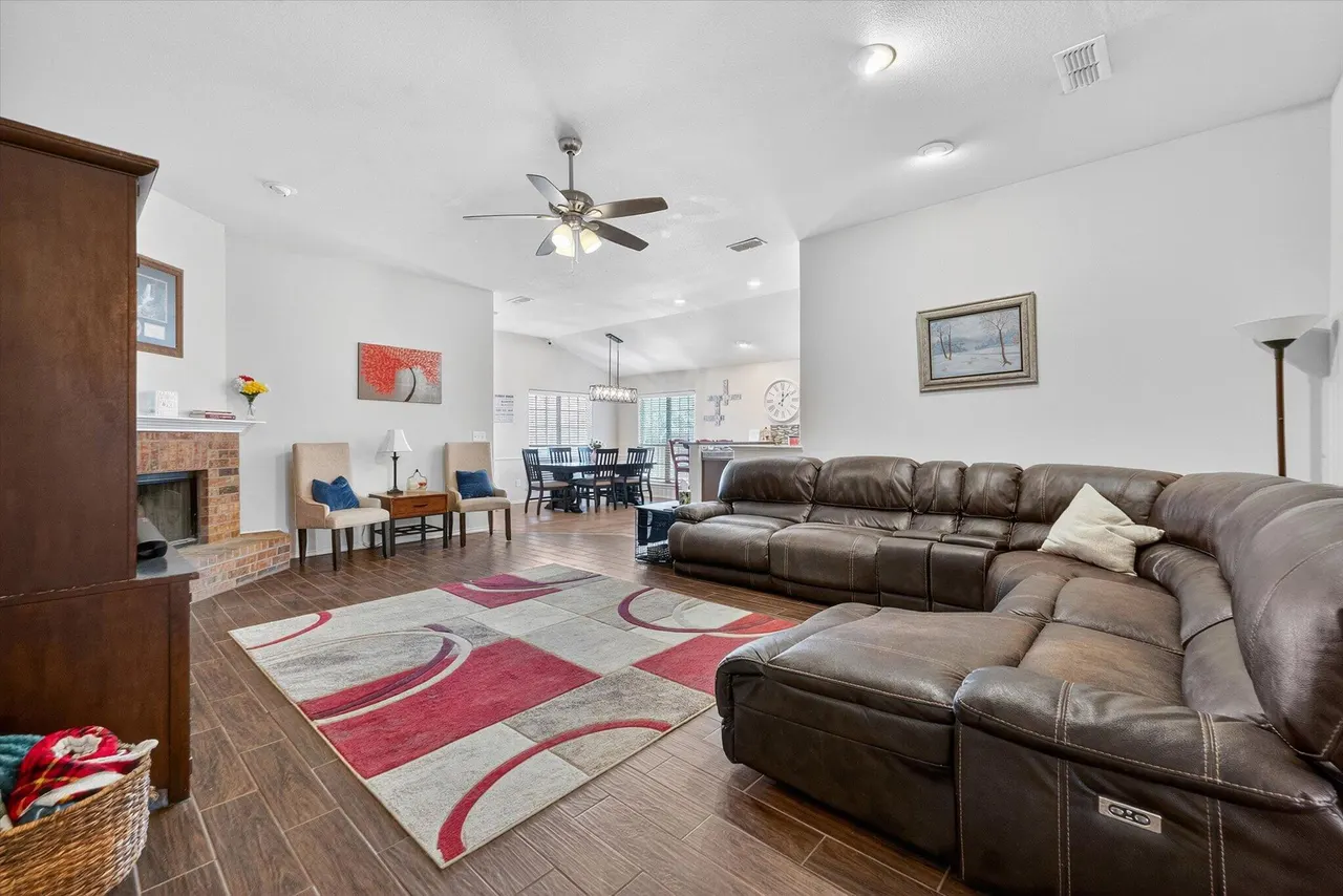 Photo 12 — 6920 35th Street, Lubbock, TX 79407