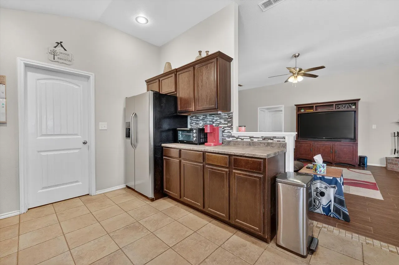 Photo 19 — 6920 35th Street, Lubbock, TX 79407