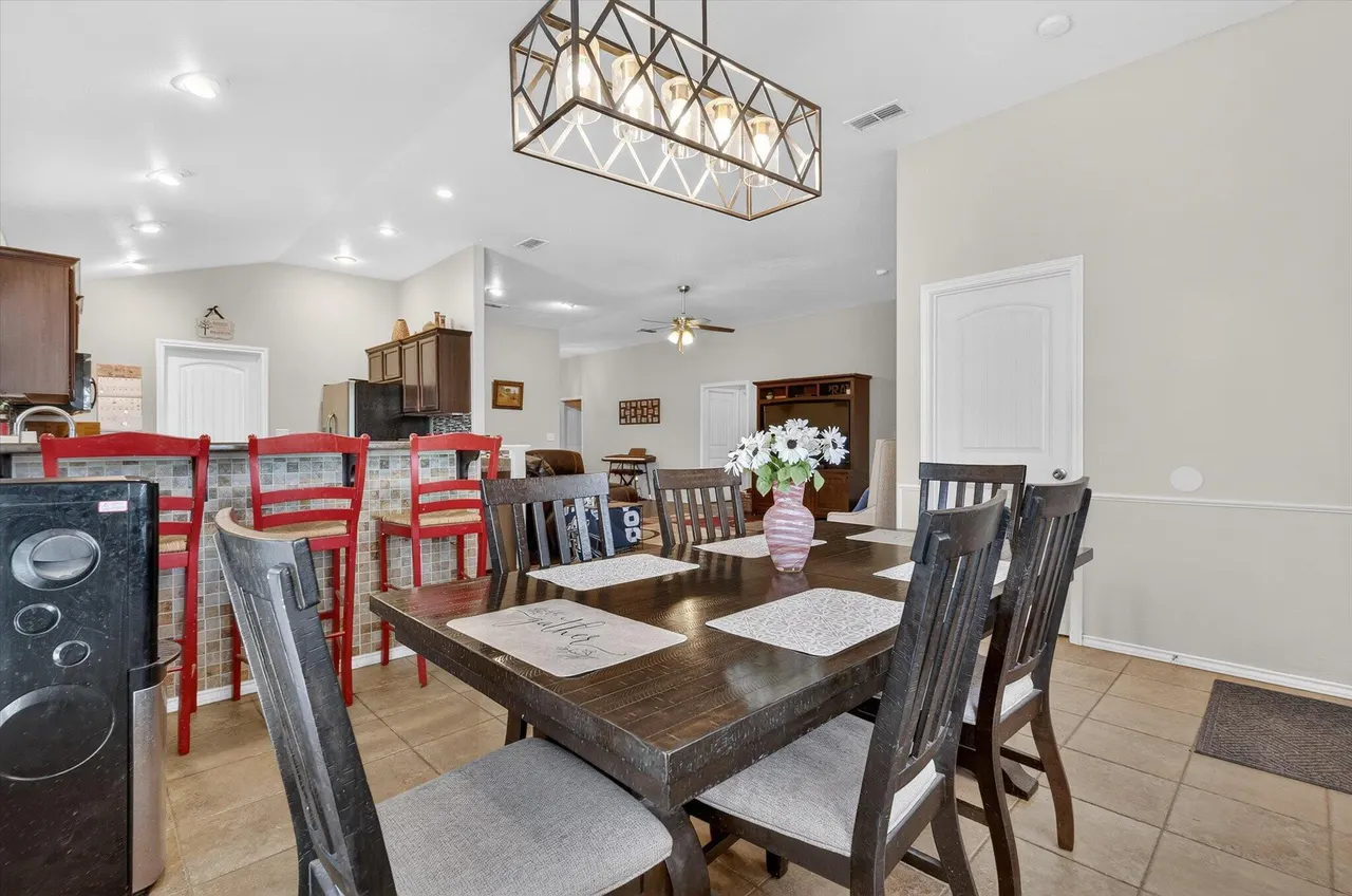 Photo 23 — 6920 35th Street, Lubbock, TX 79407