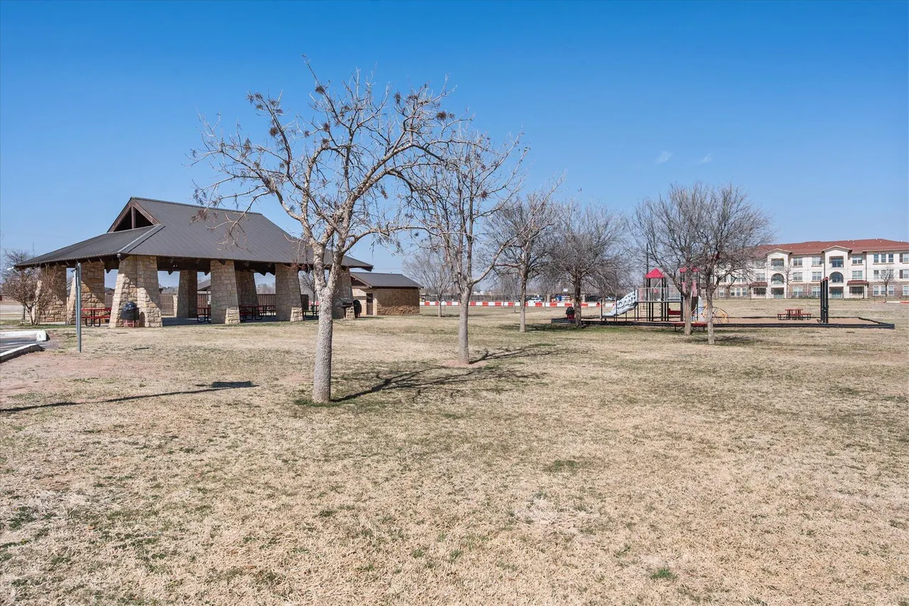 Photo 36 — 6920 35th Street, Lubbock, TX 79407