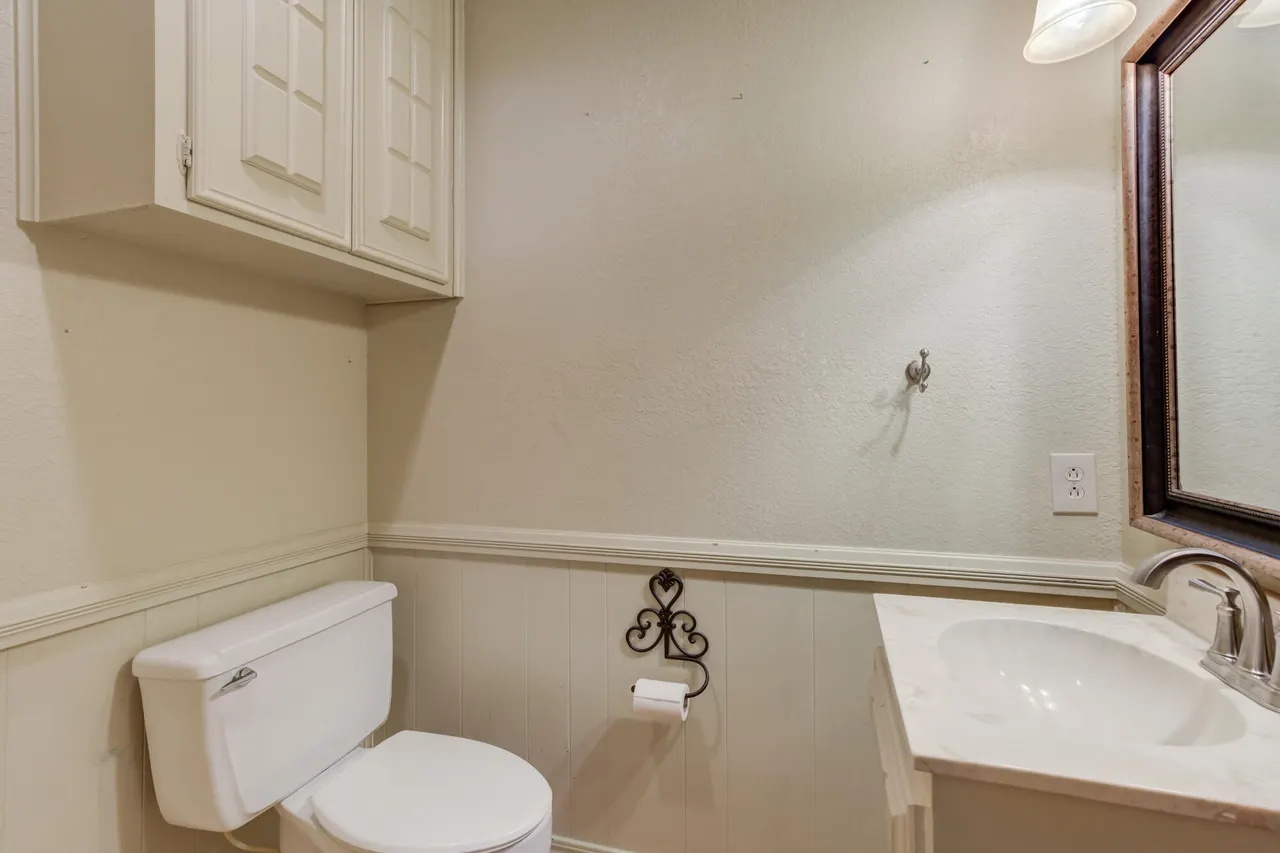 Photo 25 — 7601 Canton Avenue, Lubbock, TX 79423