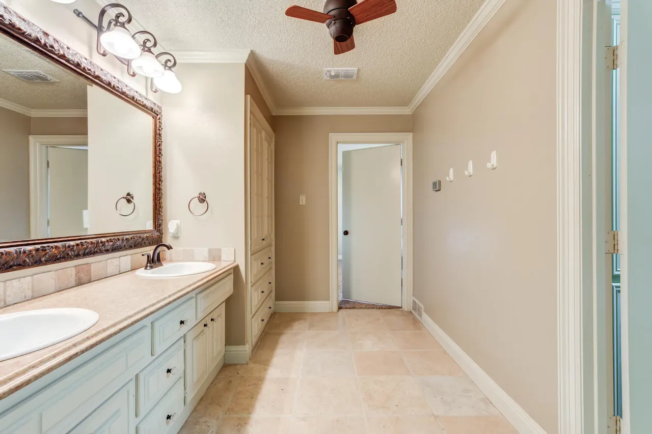 Photo 28 — 7601 Canton Avenue, Lubbock, TX 79423