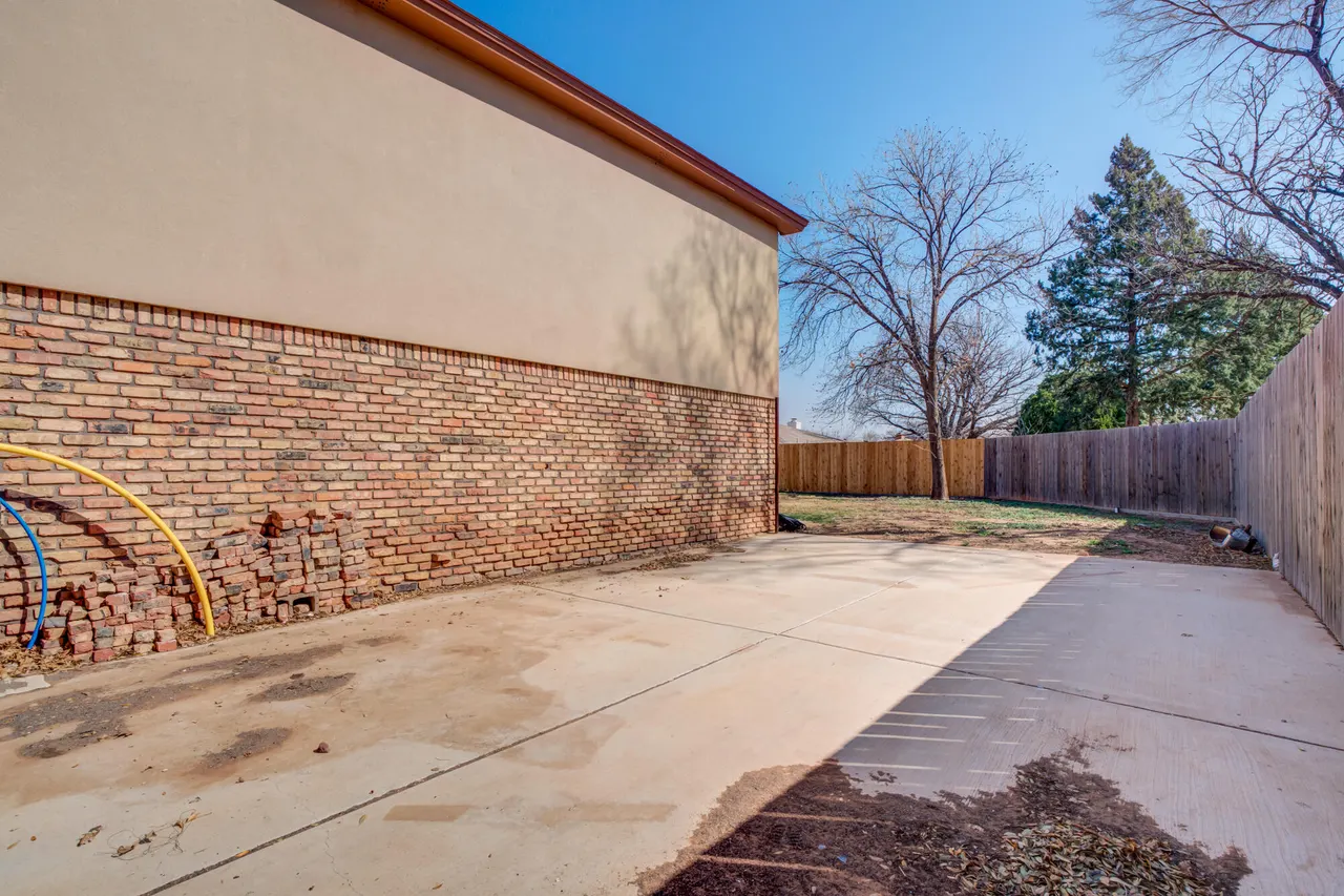 Photo 39 — 7601 Canton Avenue, Lubbock, TX 79423