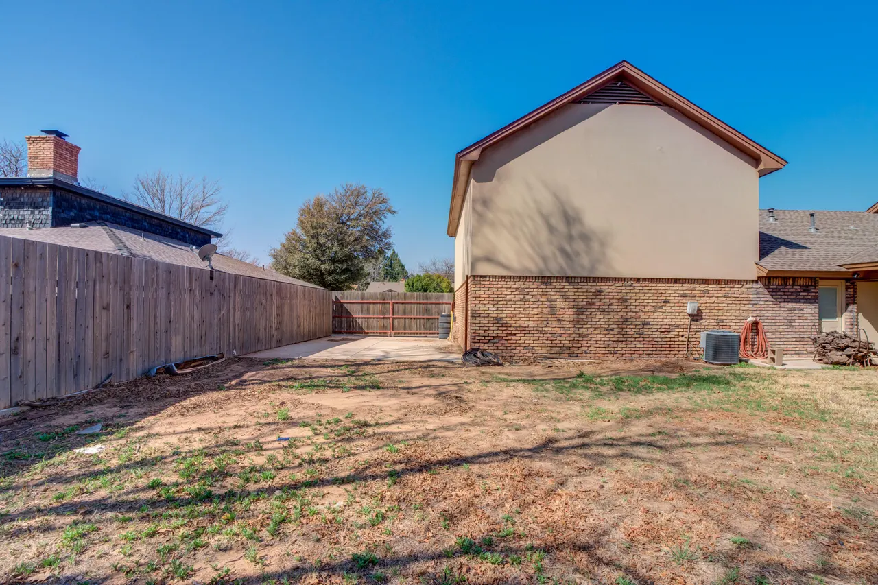 Photo 43 — 7601 Canton Avenue, Lubbock, TX 79423