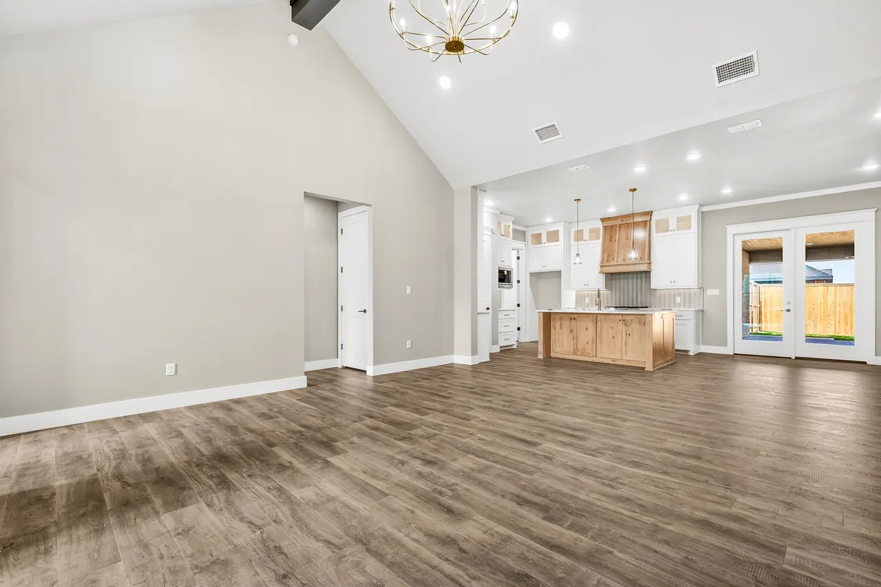Photo 8 — 4412 Quitman Avenue, Lubbock, TX 79407