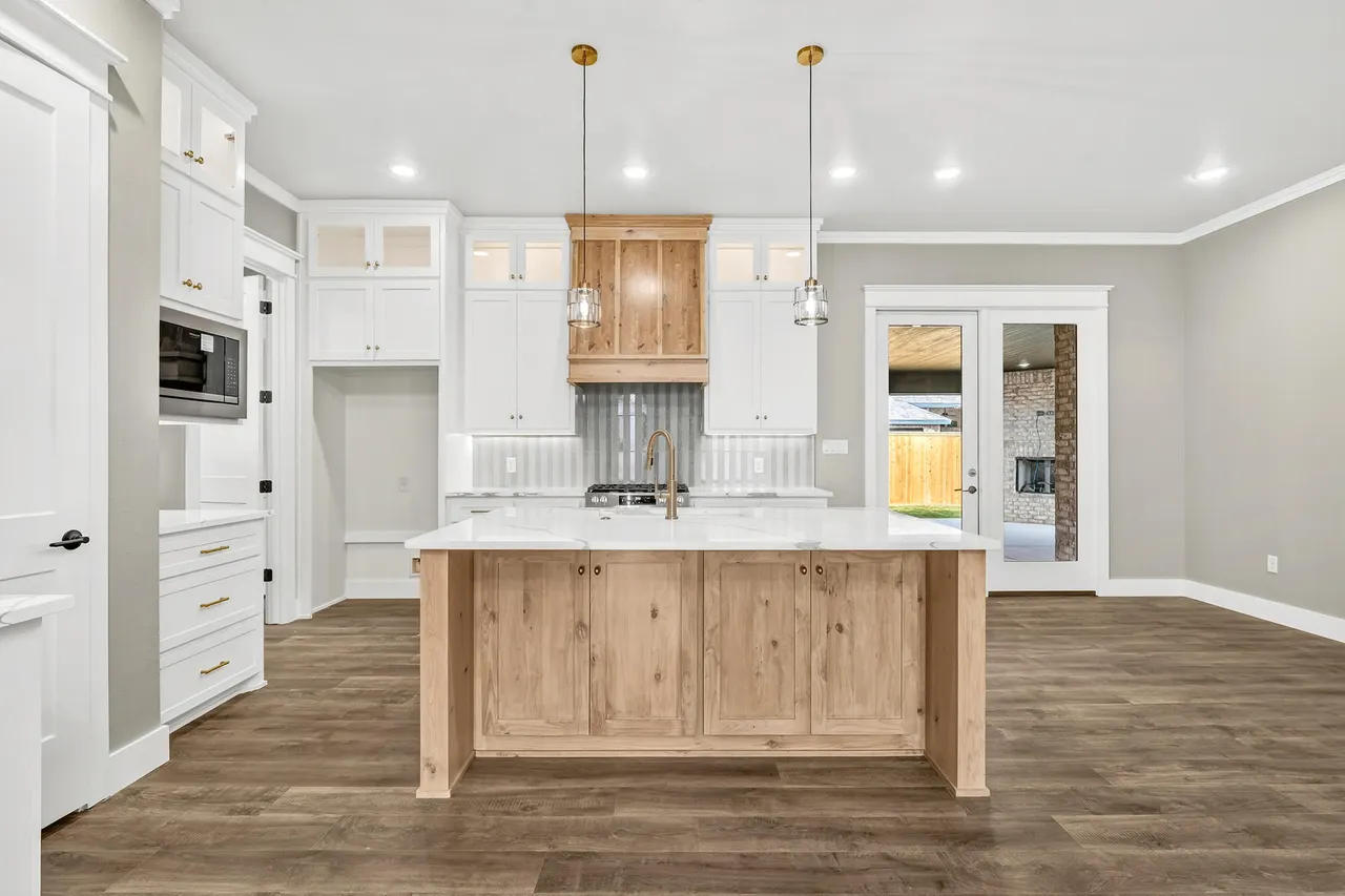 Photo 10 — 4412 Quitman Avenue, Lubbock, TX 79407